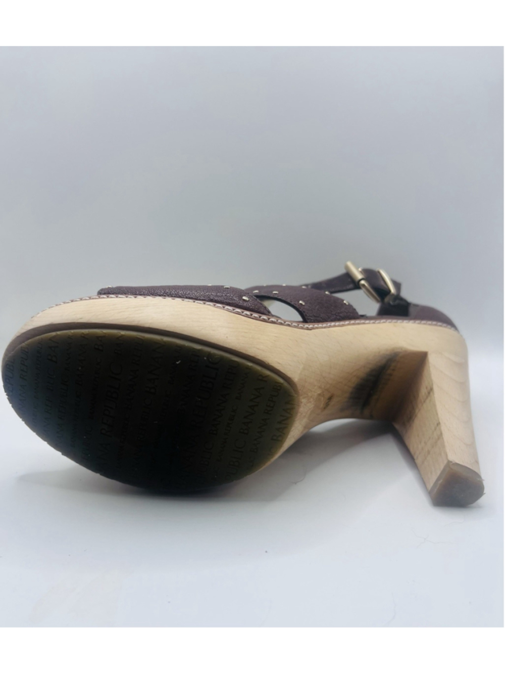 Banana Republic Bonnie Studded Sandals Womens 9 Strap Platform Heels Brown Gold - Picture 12 of 14